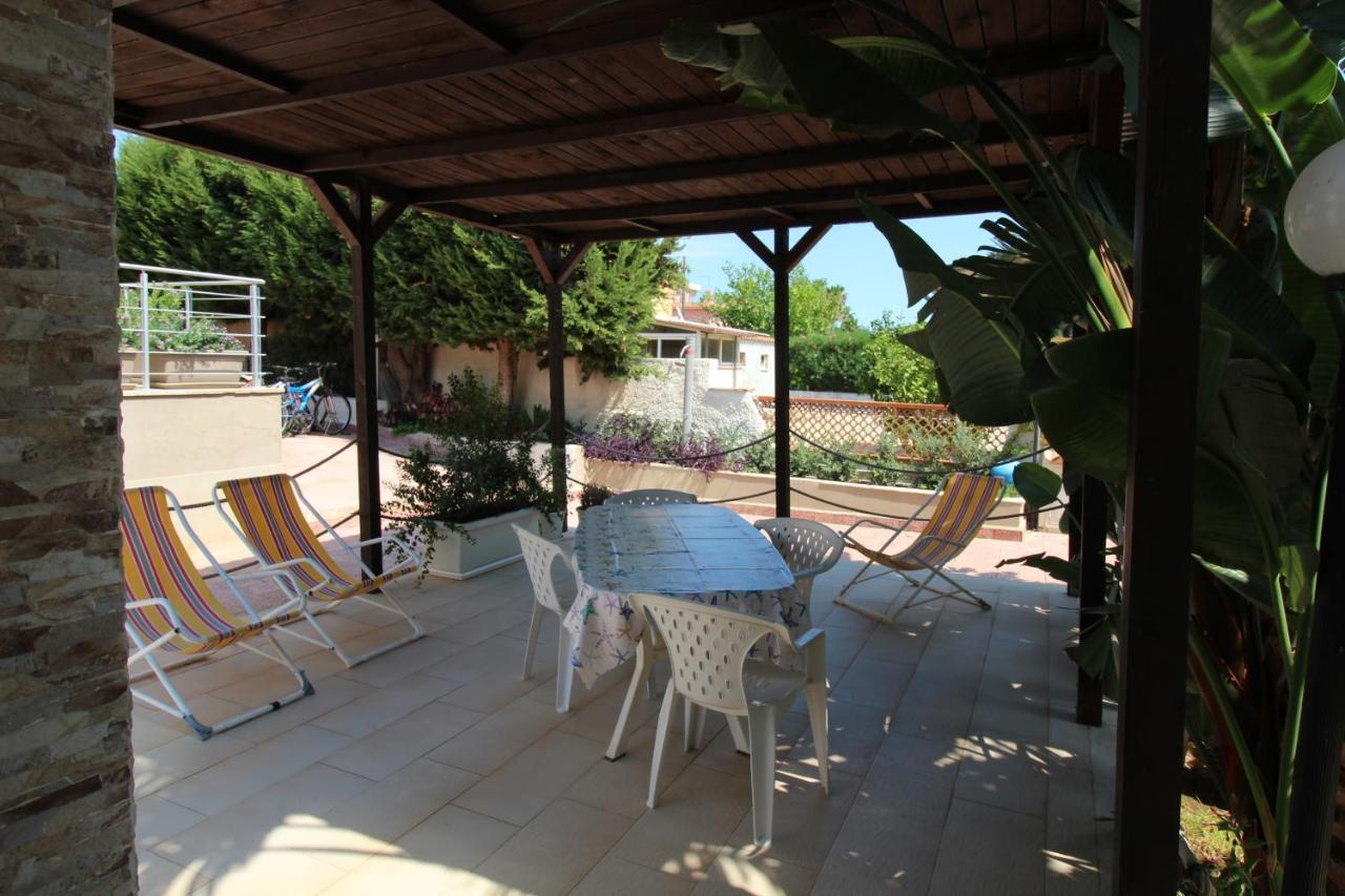 Anthiros Affitti Brevi Appartement Arenella  Buitenkant foto